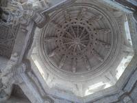 Kuppel im Tempel von Ranakpur