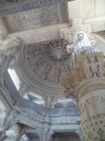 Kuppel im Tempel von Ranakpur