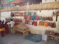 hier kann man die Puppen tanzen lassen