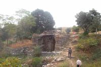 historische Wasserschöpfanlage im Aravalli-Gebirge