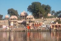 Blick zu den Badeghats von Ujjain