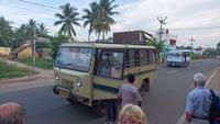 Ersatzbus... es muss für die paar Kilometer reichen!