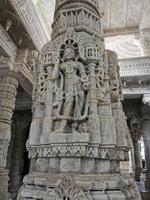 Im Tempel 