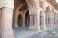 Moschee außerhalb von Mandu