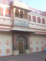Pfauenhof des Stadtpalastes von Jaipur