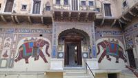 Privates und gepflegtes Haweli in Mandawa