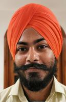 Sikhs tragen immer Turbane, sehr imposant