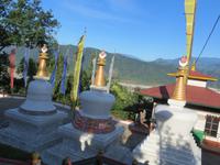 Stupas über Puentsholing