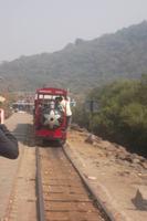 Touristenzug auf Elephanta