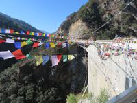 neue STraße nach Thimphu