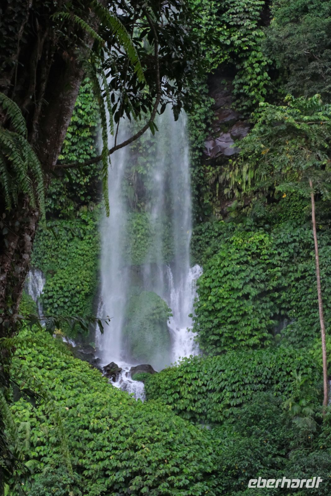 Wasserfall auf Lombok - Indonesien