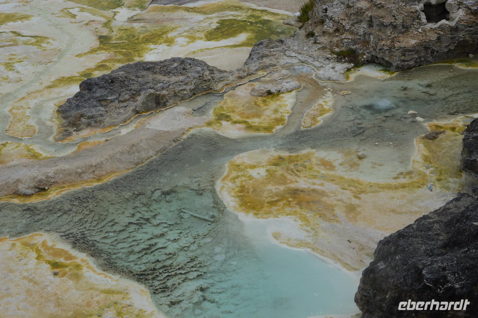 Schwefelquellen am Tobasee