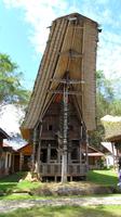 072 Sulawesi - Toraja-Clanhaus