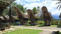 086 Sulawesi - Toraja-Häuser