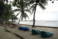Strandzugang im Mutiara Carita Cottages - Indonesien