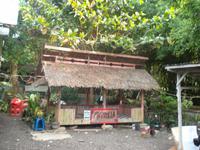 Eine Mushollah - Gebetsstube - mitten im Wald bei Rimbo Panti