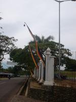 Die Minangkabau-Fahnen haben die gleichen Farben wie die deutschen... 