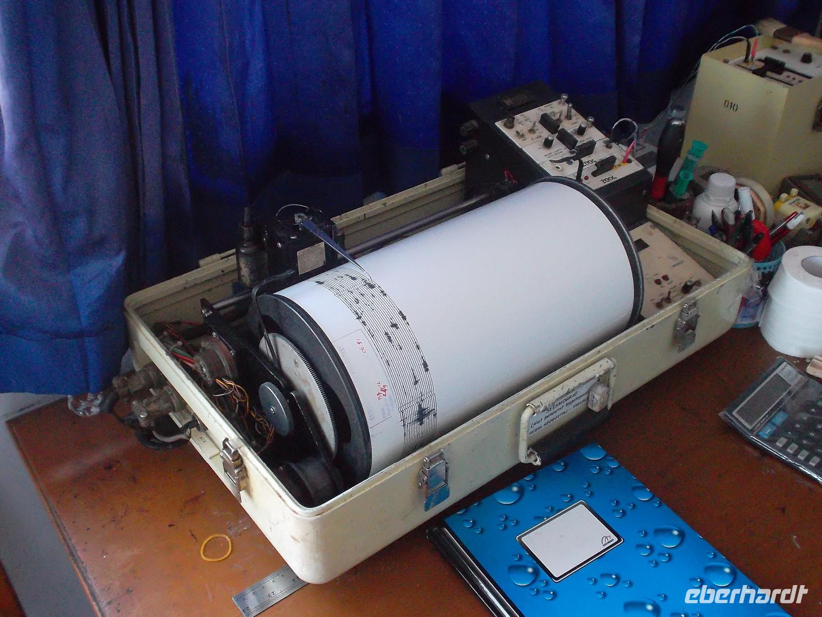der Seismograph vom Kakatau