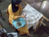 ... oder Malerei mit Bienenwachs zur Farbabdeckung