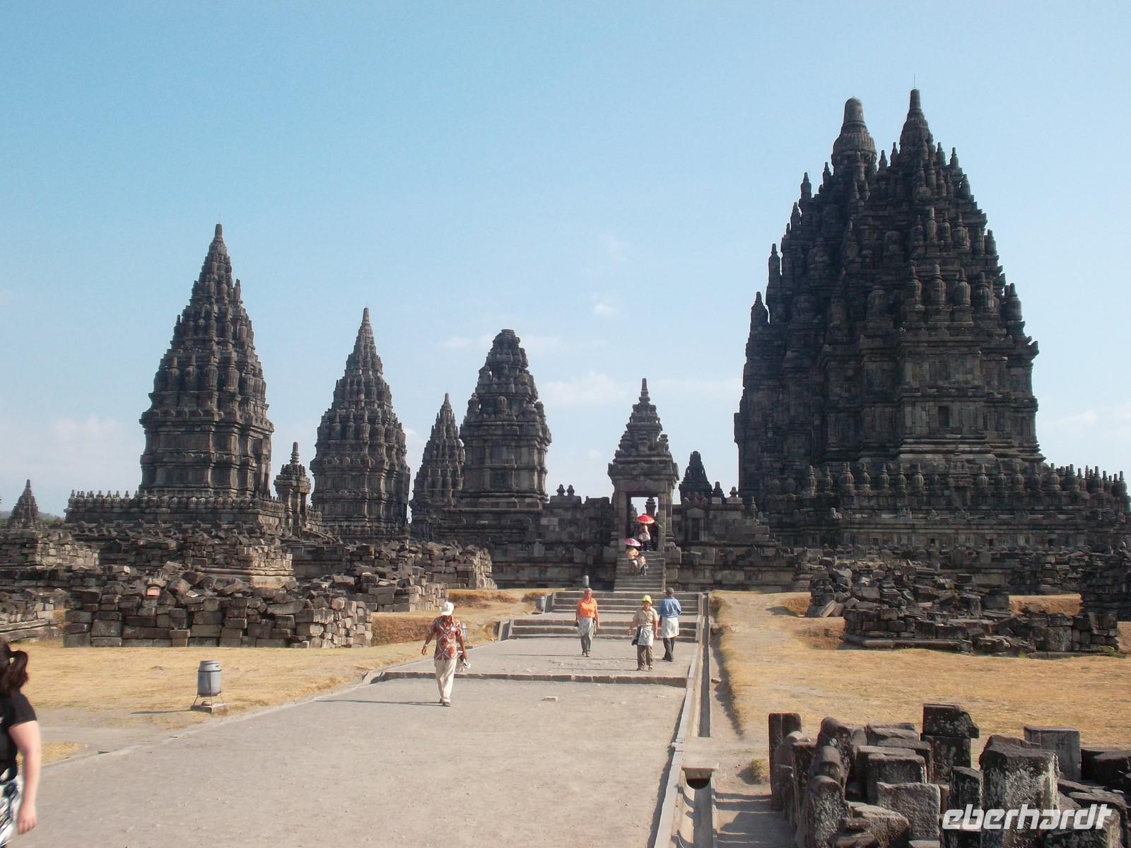 Gesamtblick aus der Sonne