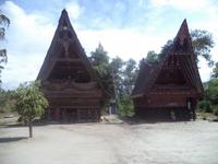 Häuser in Simanindo