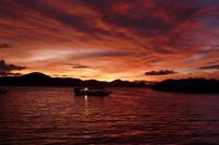 Sonnenuntergang im Komodo-Nationalpark &ndash; &copy; Frank Nimschowski (Eberhardt TRAVEL)
