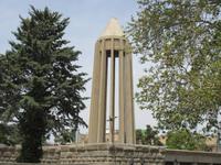 Das Grabmal von Avicinna in Hamadan