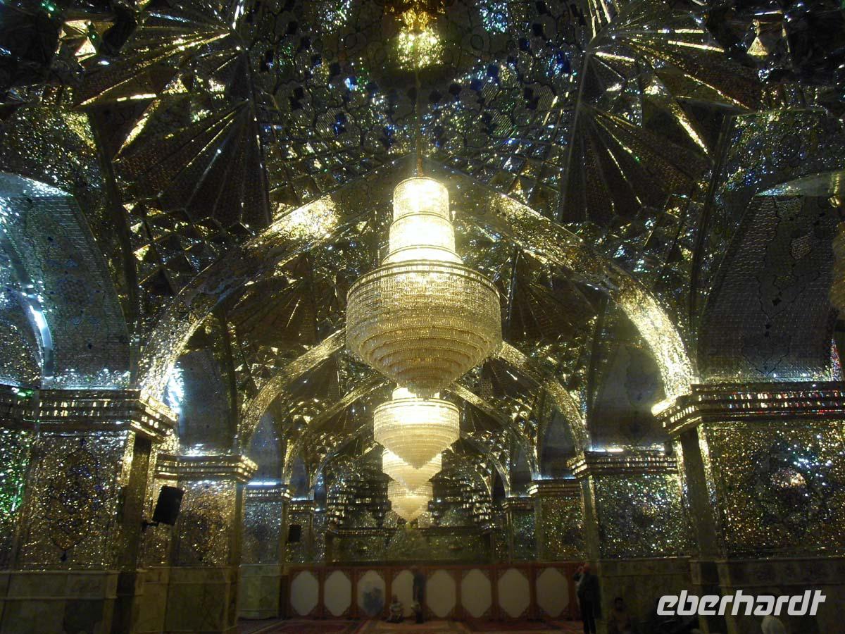 Decke im Shah Cheragh Heiligtum