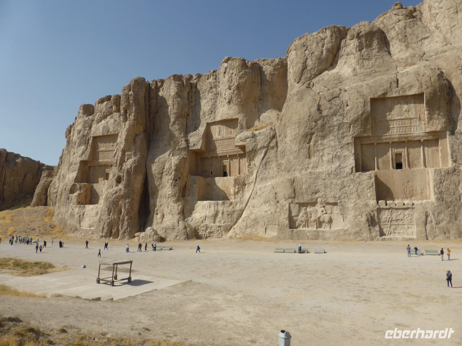 115-Naqsh-e_Rostam