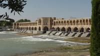 Isfahan, Khaju-Brücke