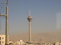 Der Fernsehturm von Weitem