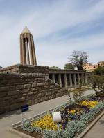 0423_Hamadan; Mausoleum des Avicenna