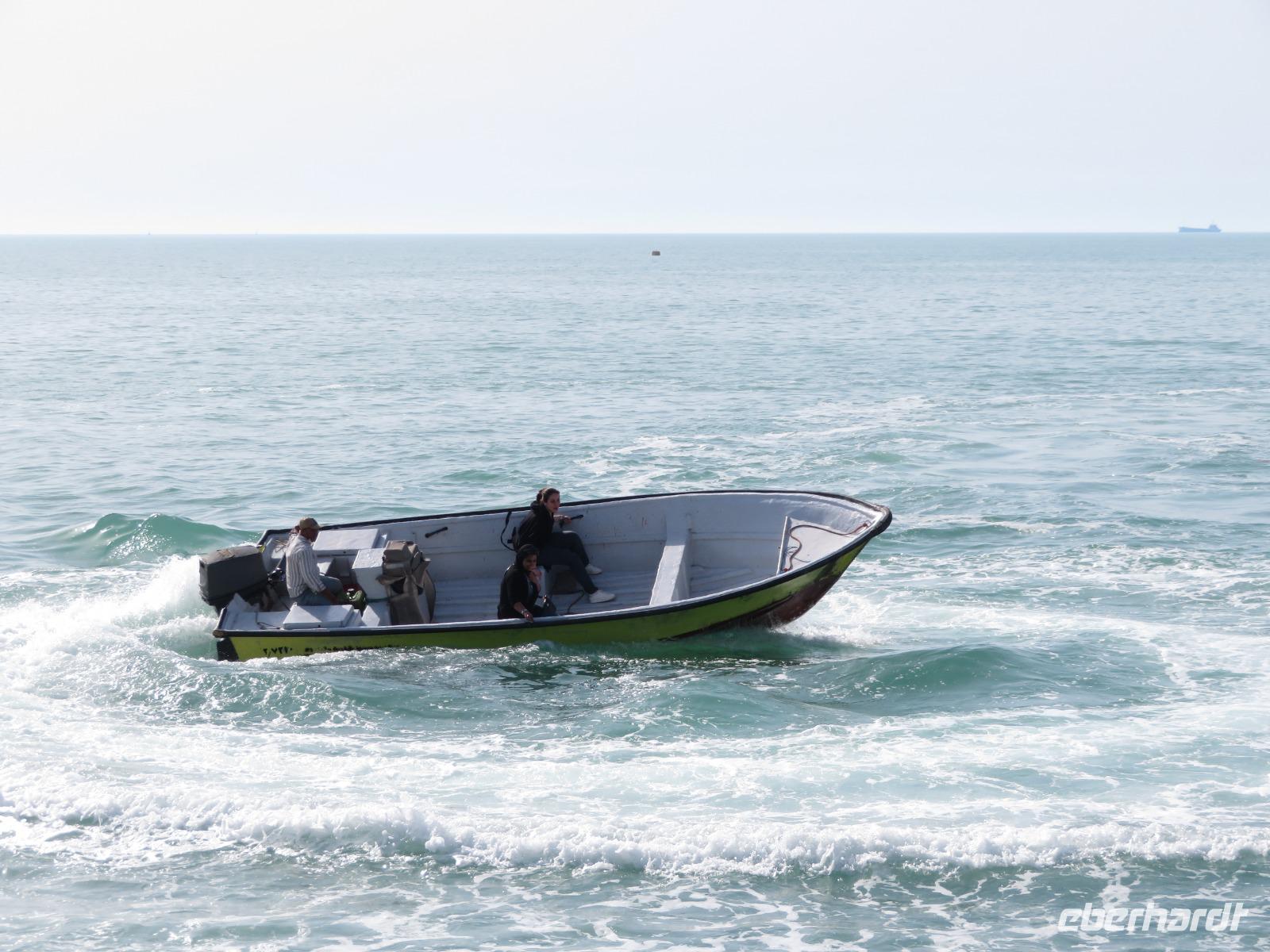 Speedbootfahren im Persischen Golf