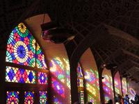 Spiegelungen in der Nasir-ol-Molk Moschee