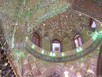 im Mausoleum Ali ebn-e Hamzeh in Shiraz 