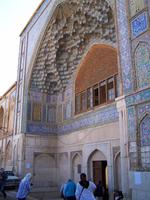 vor der Koranschule-Khan in Shiraz