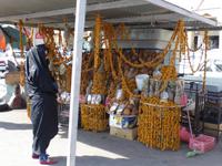 Isfahan - Dattelstand vor der Freitagsmoschee