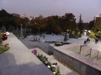 Teheran - Besuch des Nationalparks/ am Amir Kabir- Denkmal 