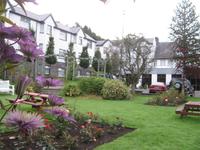 Hotel Downhill House in Ballina