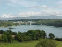 Wales - Menai Strait - Hängebrücke von Thomas Telford