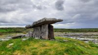 Poulnabrone Dolmen &ndash; &copy; Constanze Maißel (Eberhardt TRAVEL)