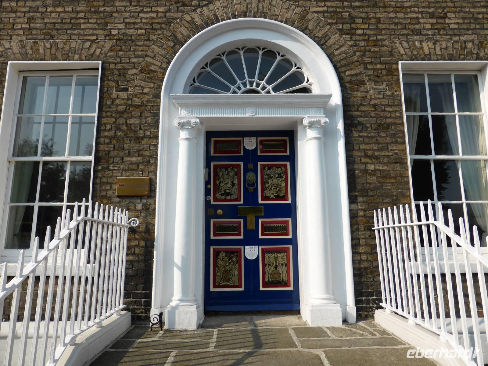 Dublin - Haustüren am Merrion Square