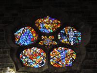 27 moderne Fenster in der Kathedrale