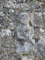 32 Sheela-na-Gig an der Ruine