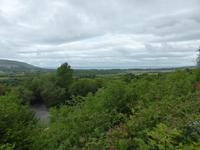 Blick von Alwee Cave in Bucht von Galway