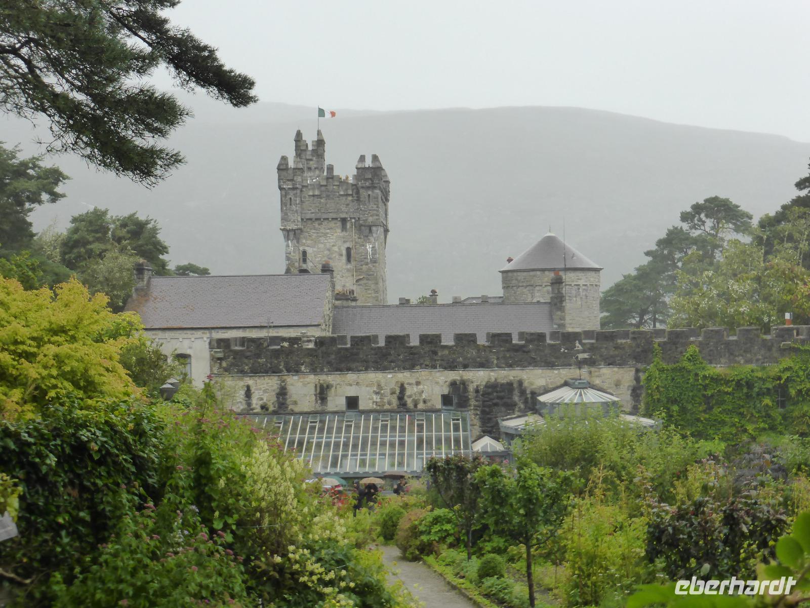 020-Glenveagh_Castle
