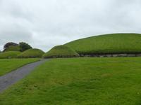 004-Knowth