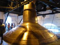 Midleton - Jameson Destillerie - größter Destillierkolben