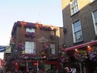 The Temple Bar im gleichnamigen Stadtteil Dublins