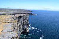 Wanderung auf den Aran Islands - Klippen beim Dun Aengus